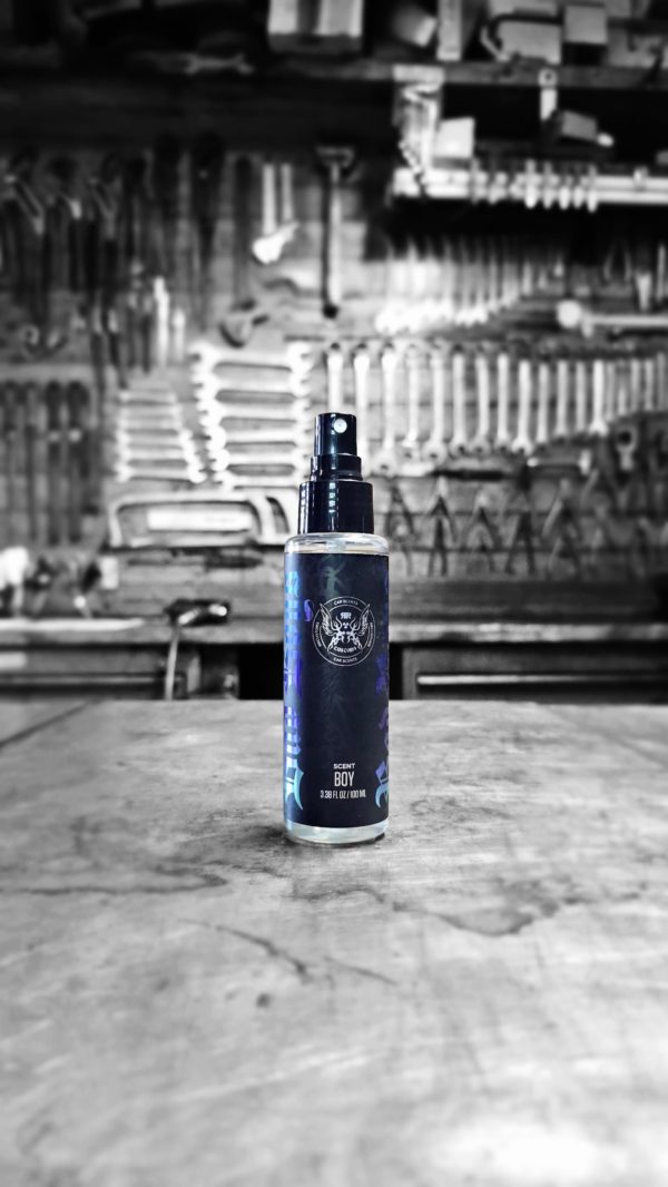 RRCustoms BadBoys – Dressing Intérieur Parfum Boy’s