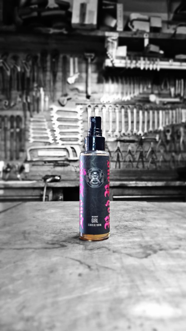 RRCustoms BadBoys – Dressing Intérieur Parfum Girl’s